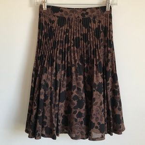 FIRM PRICE Vintage Italian Wool Cottagecore Floral Pleated Skirt Brown